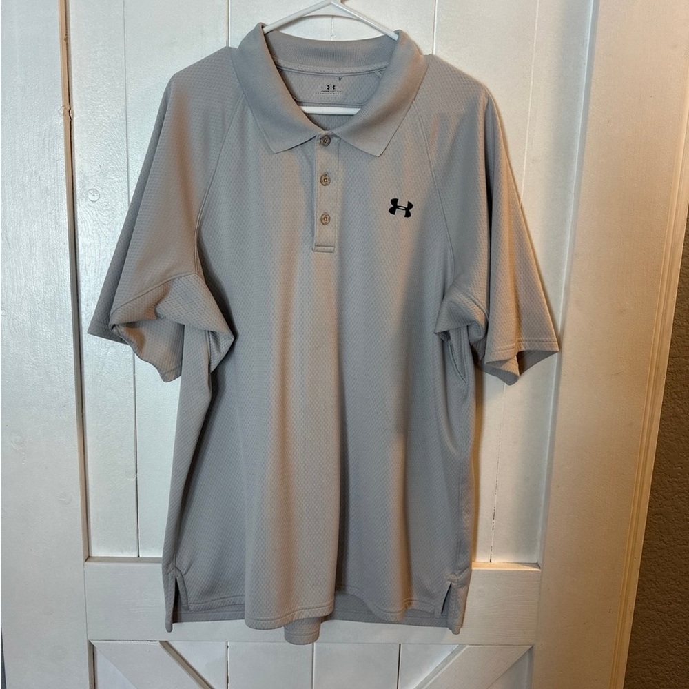 Under Armour Men's Light Gray Polo Shirt